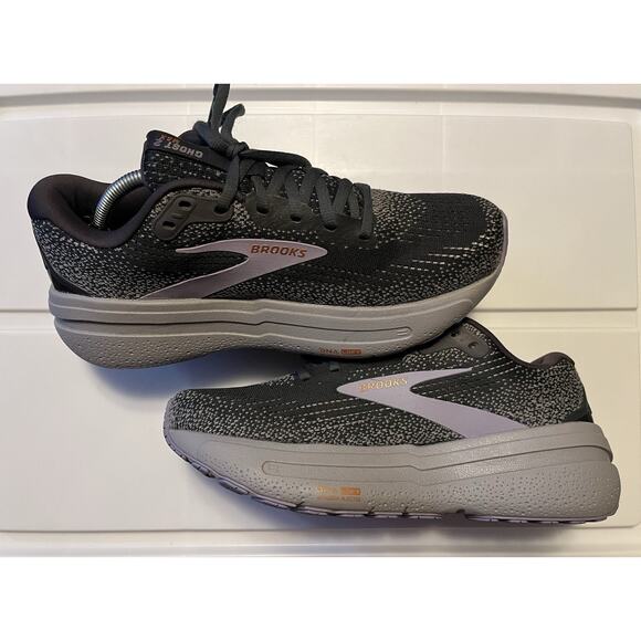 Women's Brooks Ghost Max 2 Ebony/Sweet Lavender/Alloy Size 8 B Medium Running - Picture 11 of 12